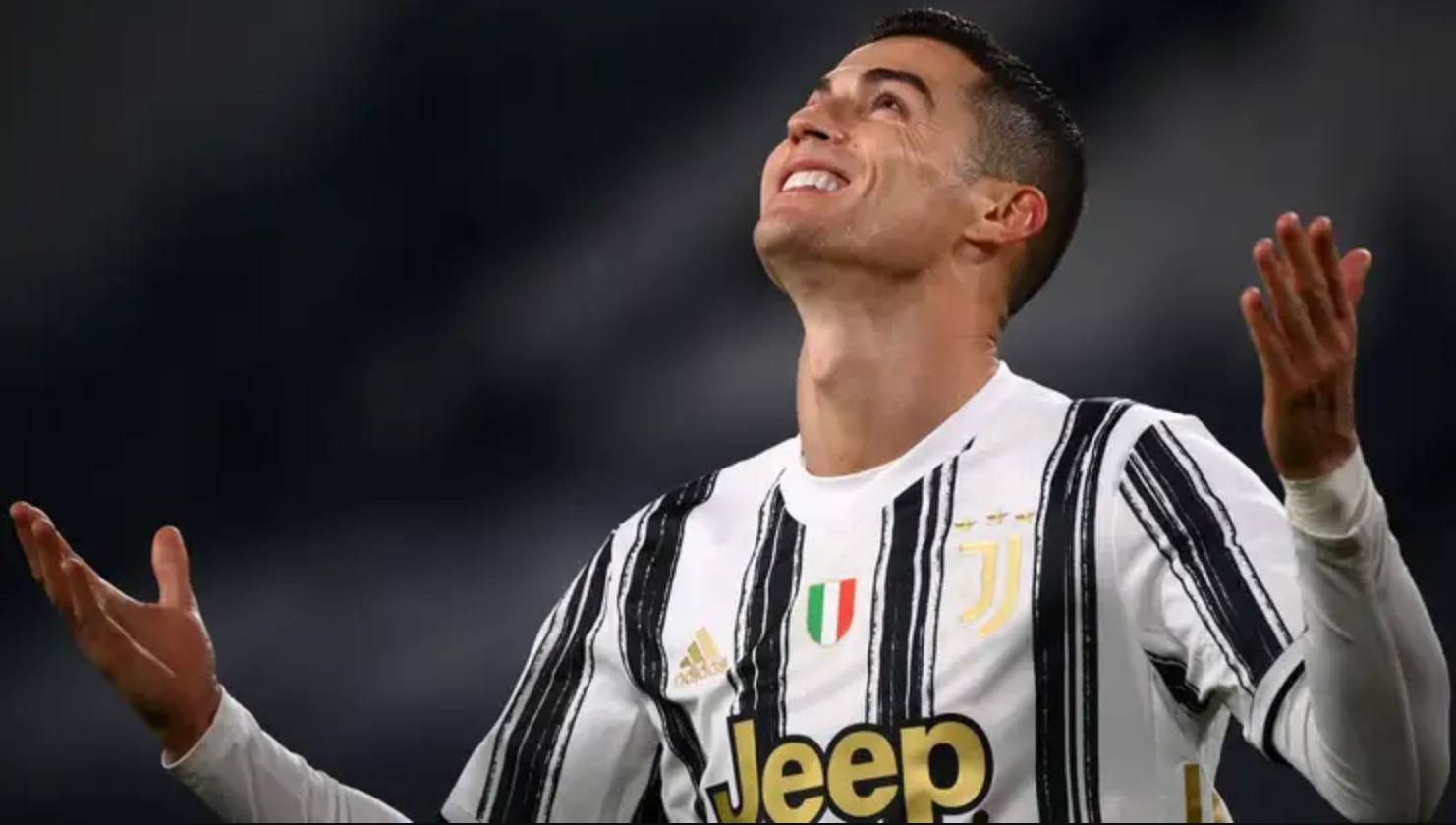 YABO- C罗重返赛场，领先优势明显首场状态出色，尤文图斯观众沸腾！气势如虹延续