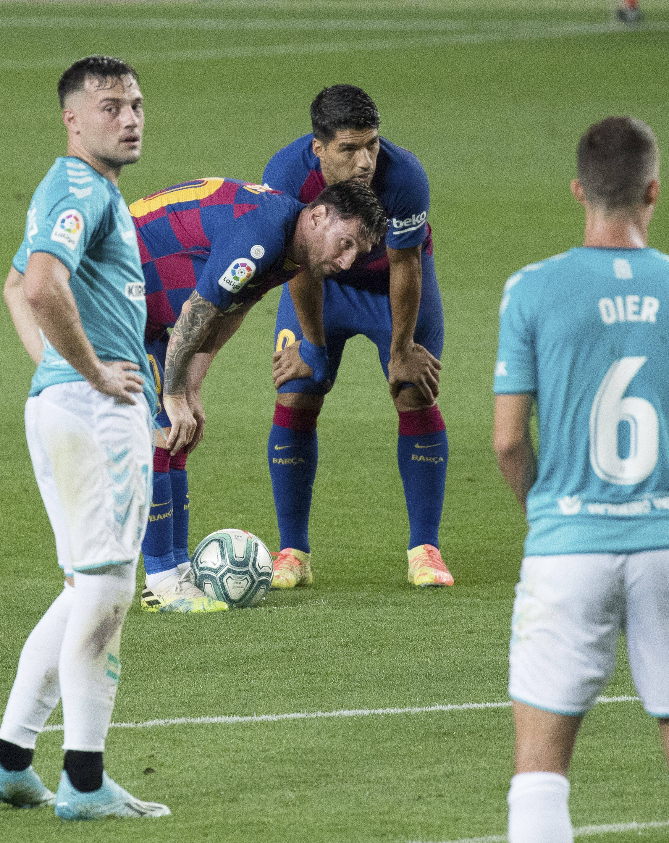 YABO-包含Doinb在巴塞罗那比赛中惊险取胜,战术调整引发热议!的词条